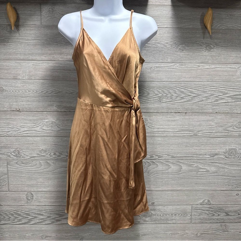 EXPRESS Babydoll Gold Metallic V-Neck Wrap Mini Dress Size S Wedding Party NWT